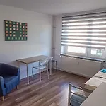 In דירה *