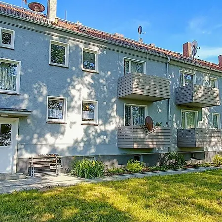 Διαμέρισμα In *